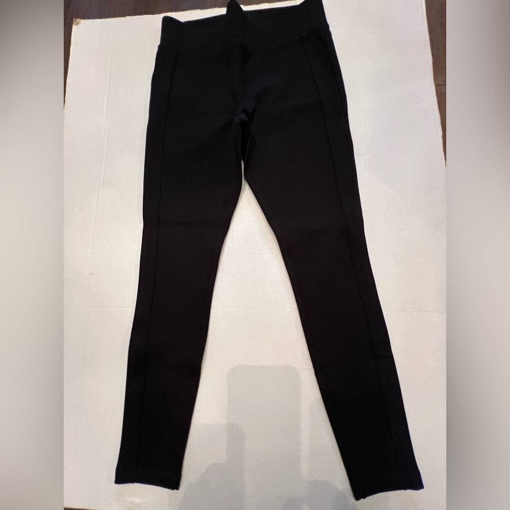 LOFT SIGNATURE SOFTBLEND LEGGINGS. BLACK, HIGH WAISTED, WIDE WAISTBAND.
P SMALL